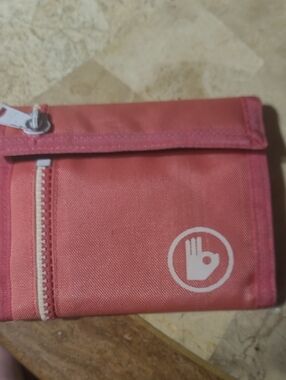 Vintage Sasson Pink Trifold Velcro Wallet